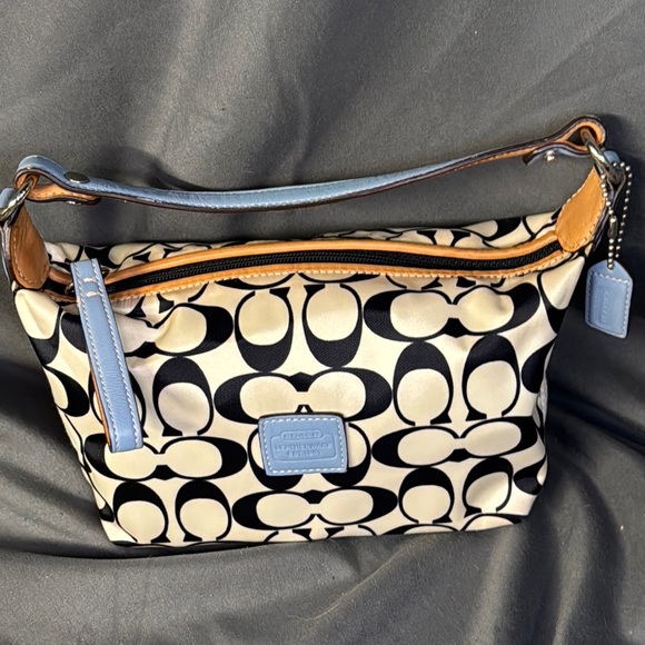 Coach Classic Signature Canvas Black White and blue Small Purse/Wristlet - Picture 3 of 13